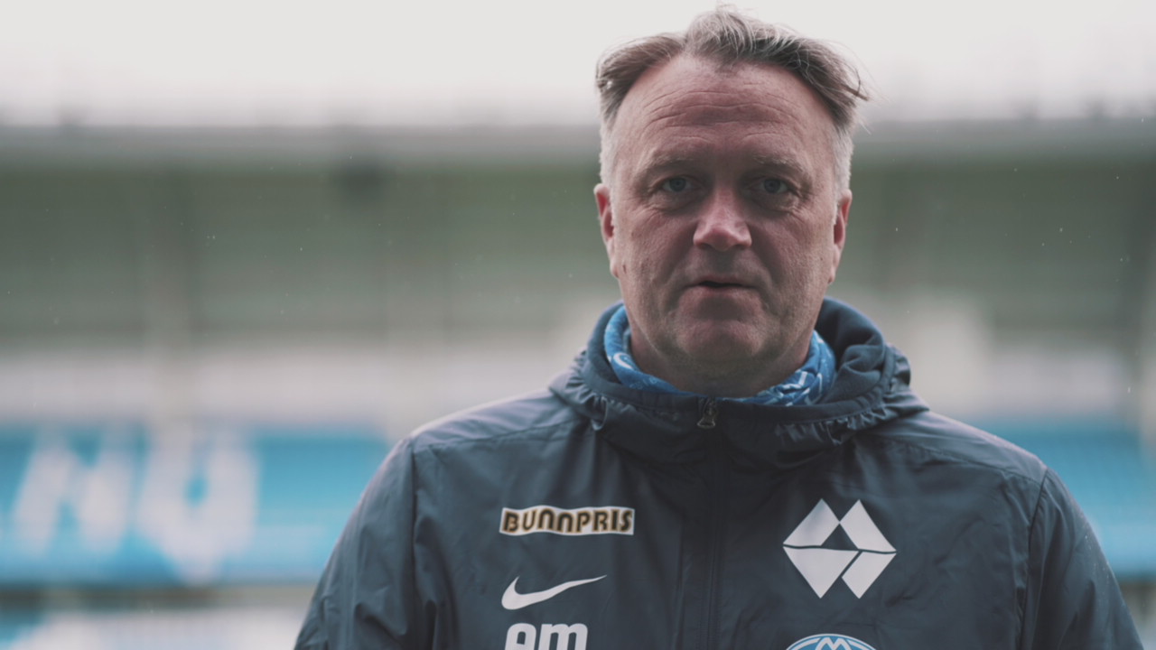 Erling med Paaskehilsen.mov